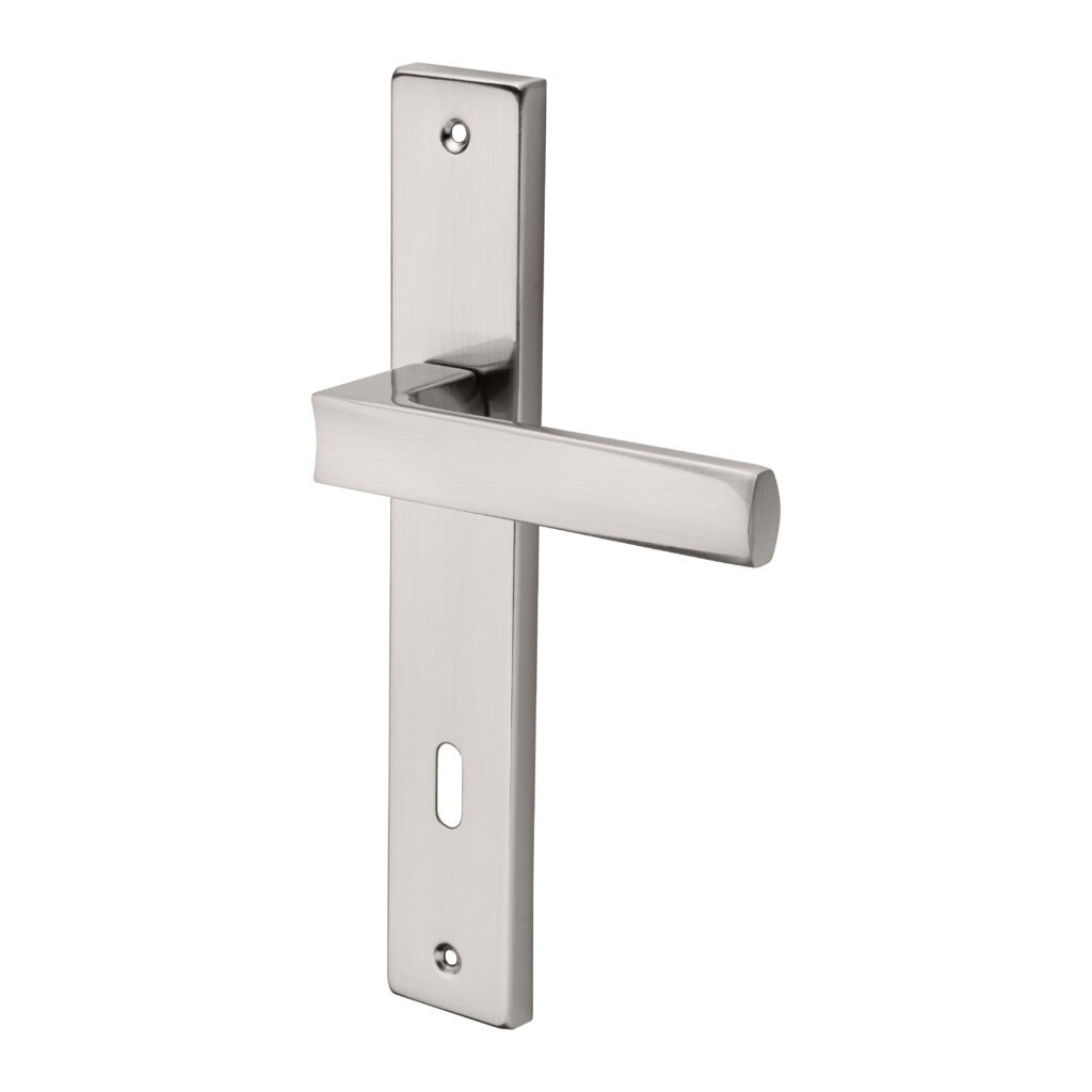 ΧΕΡΟΥΛΙ STILE ΜΕ ΠΛΑΚΑ 90mm ΓΙΑ ΕΣΩΤΕΡΙΚΗ ΠΟΡΤΑ ΝΙΚΕΛ ΣΑΤΙΝΕ ORAMIS